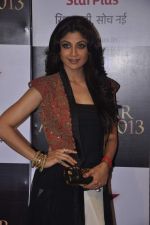  Shilpa Shetty at Star Pariwar Awards in Mumbai on 15th June 2013 (141).JPG